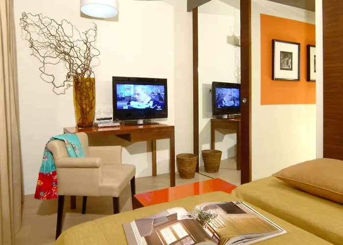 Domus Adriani 4*