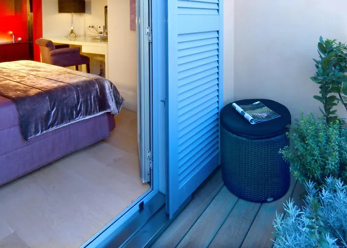 Domus Adriani 4*