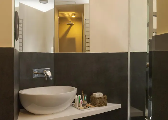 Domus Adriani 4*